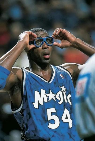 眼镜蛇格兰特数据？眼镜蛇格兰特是名人堂么？