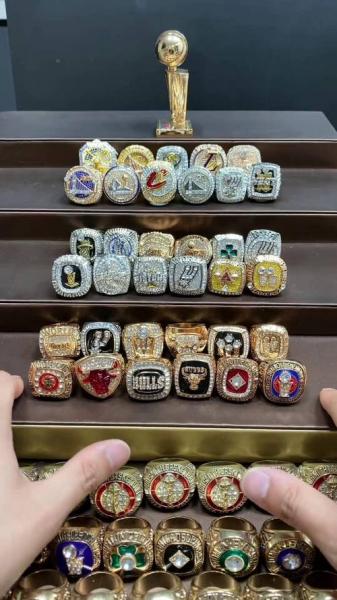 5个总冠军戒指的詹姆斯？5个总冠军戒指的詹姆斯图片？