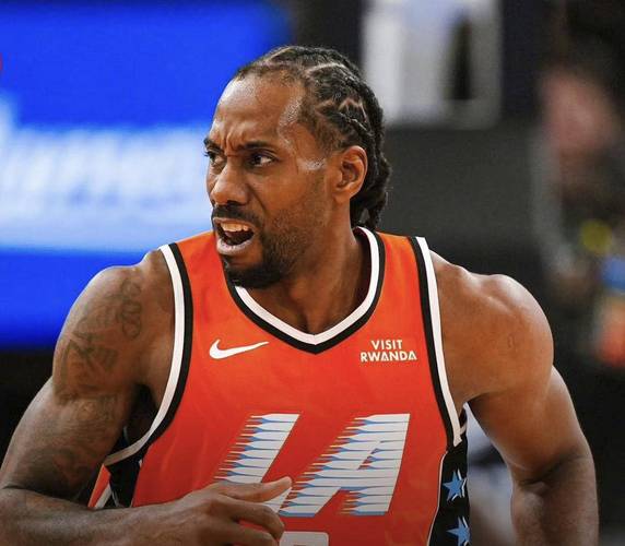 76人队教练谈莱昂纳德？莱昂纳德 76人？